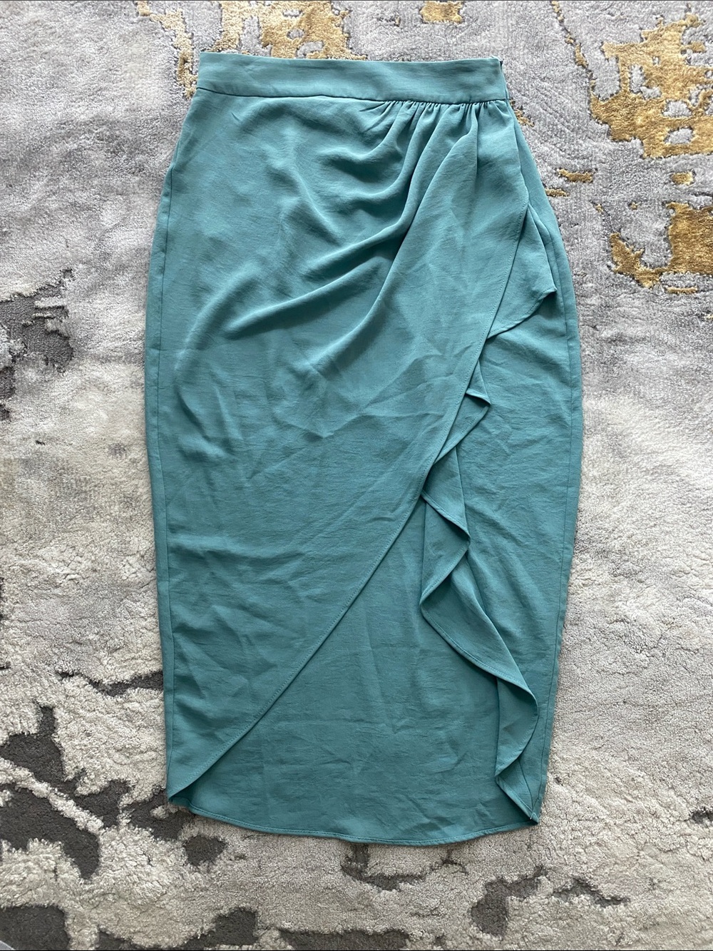 Zara Elegant Teal Ruffled Wrap Midi Skirt. Barely used in great condition!